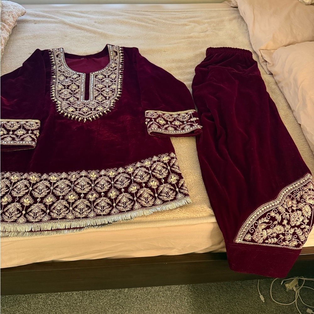 Beautiful Maroon velvet women suit Set